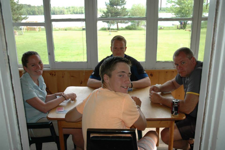Everett Bay Lodge guests playing cards