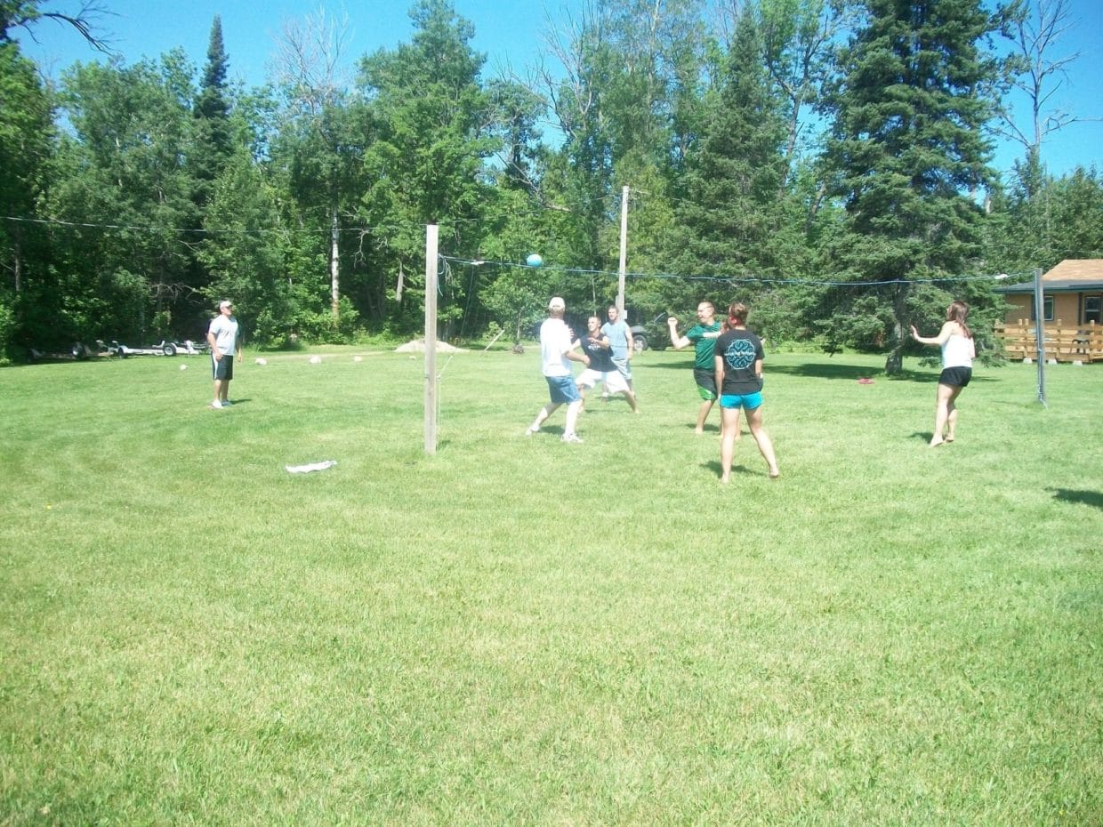 Vermilion, MN resort guests playing volleyball