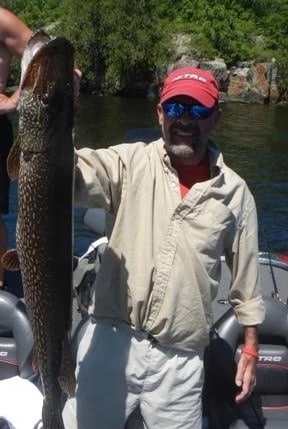 Everett Bay Lodge on Lake Vermilion guest northern pike