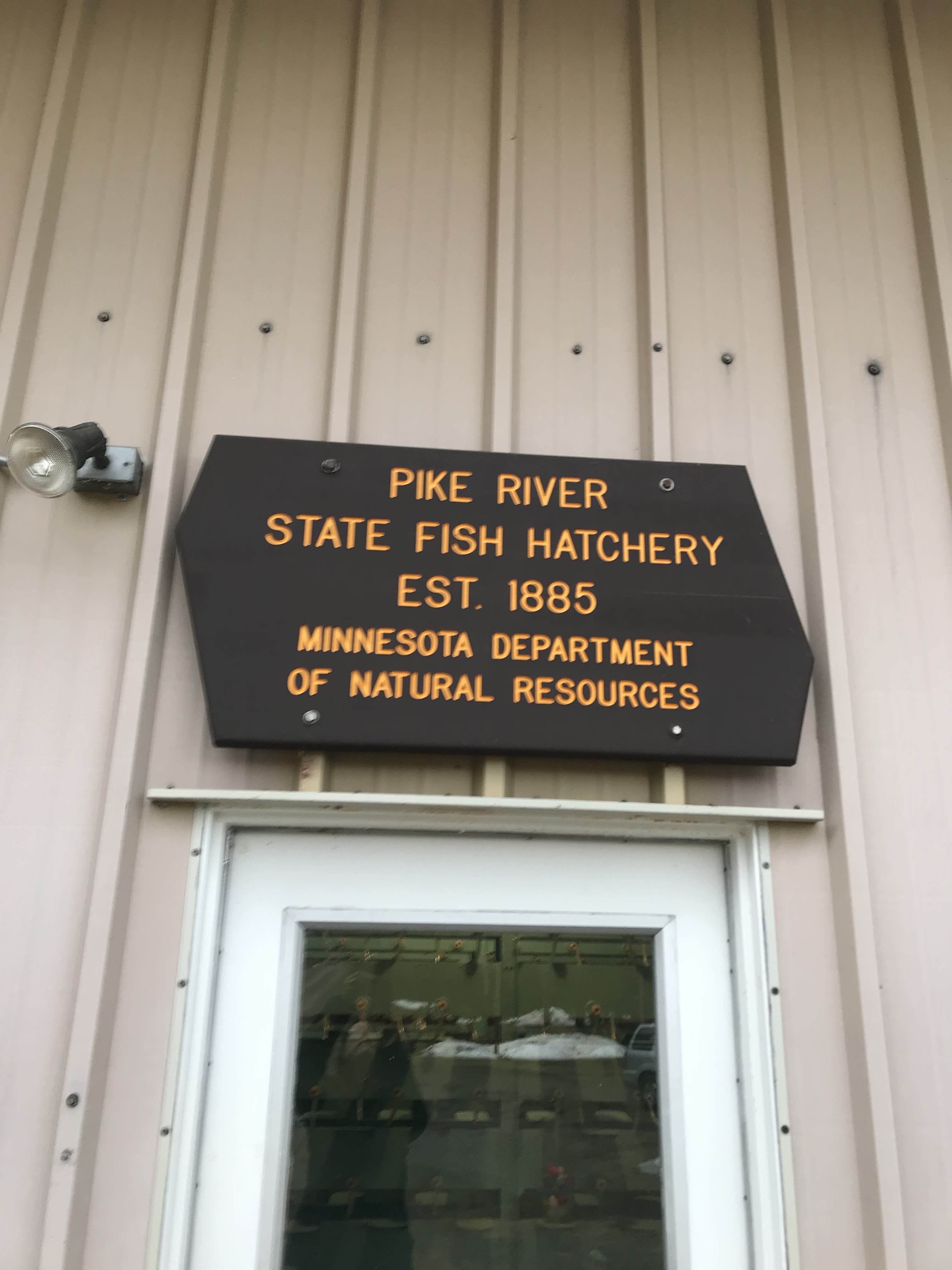 sign showing Lake Vermilion walleye hatchery at Pike River