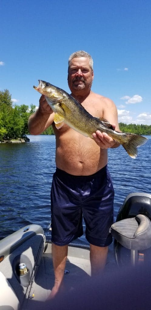 2019 Lake Vermilion extended spring fishing - Everett Bay Lodge